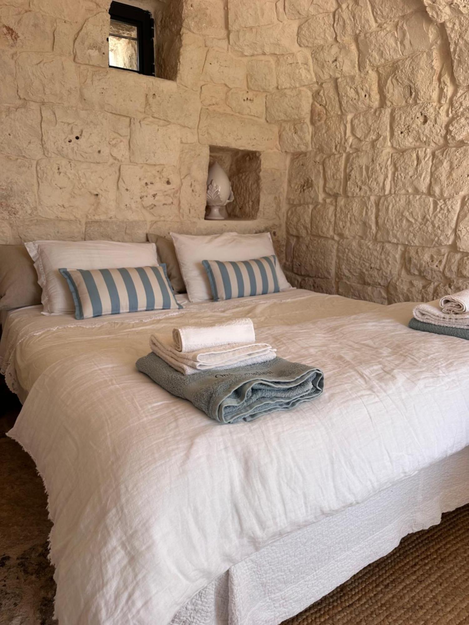 Ombre Pugliesi Panzió Ostuni Kültér fotó
